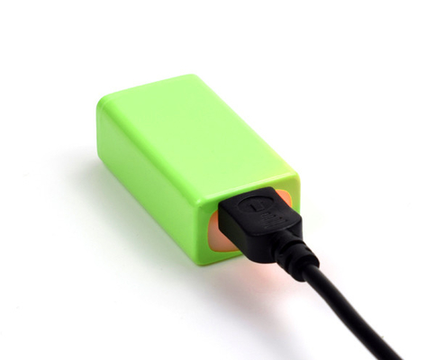 USBは9V 300mAh電池のリチウム再充電可能なエネルギー パックを含んでいた