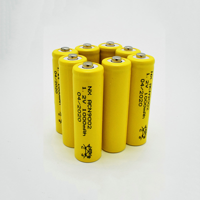 黄色いポリ塩化ビニール1.2 V Nicd電池細胞再充電可能なAA1000mAhの棒のタイプ