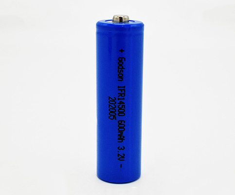 環境に優しい3.2ボルトの充電電池14500 LiFePO4をつける
